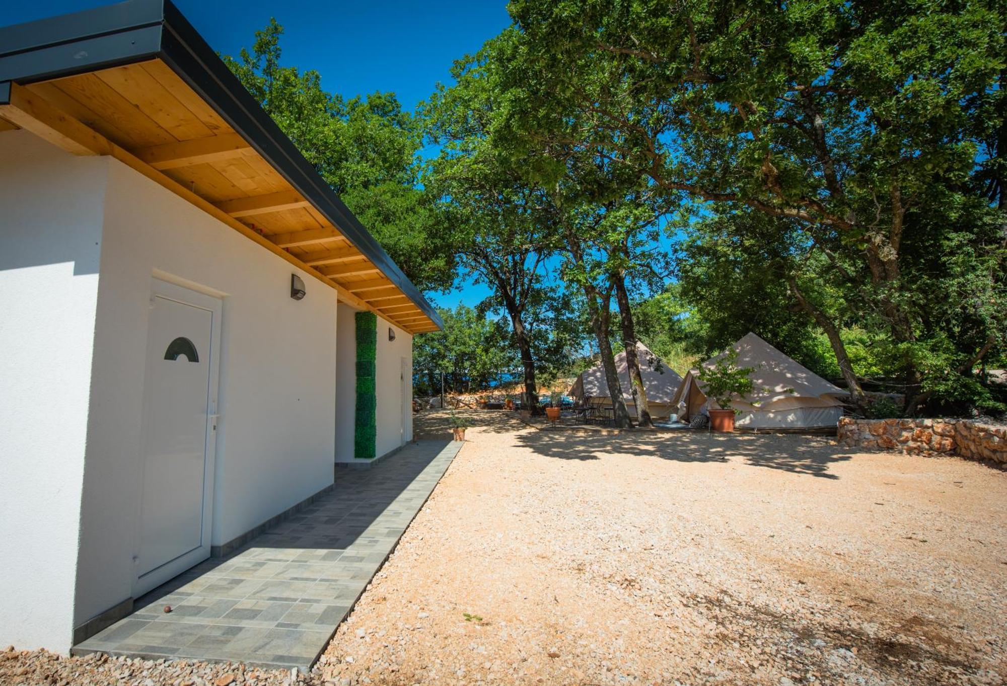 Rock Oak Camping 2 Imotski Bagian luar foto